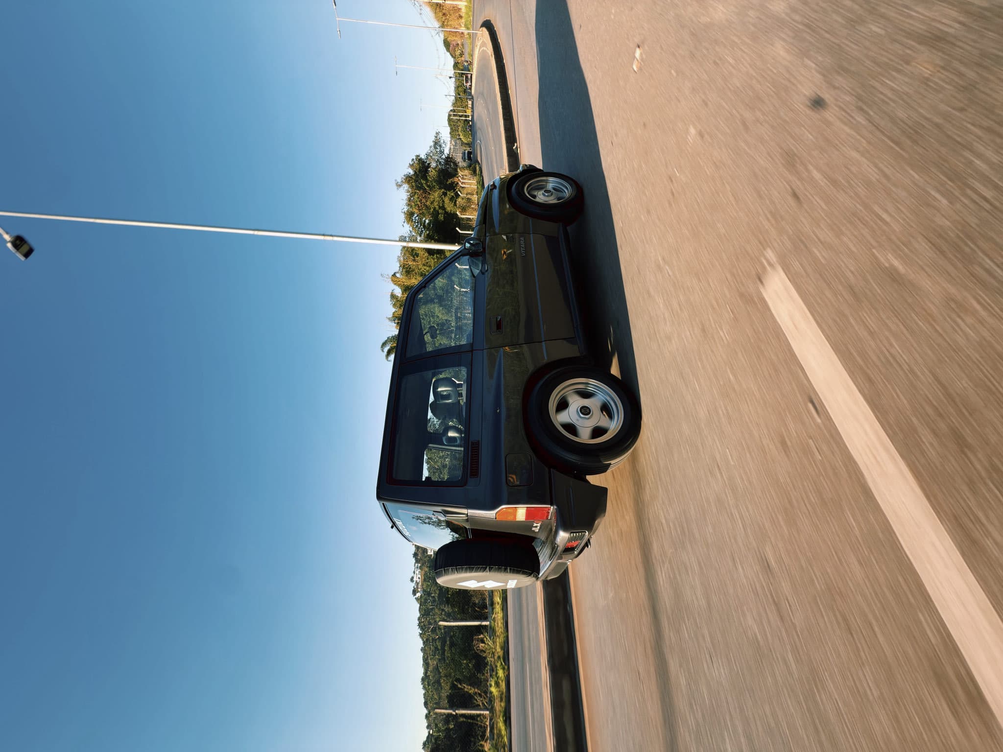 Vitara JLX baixo, nas aro 15