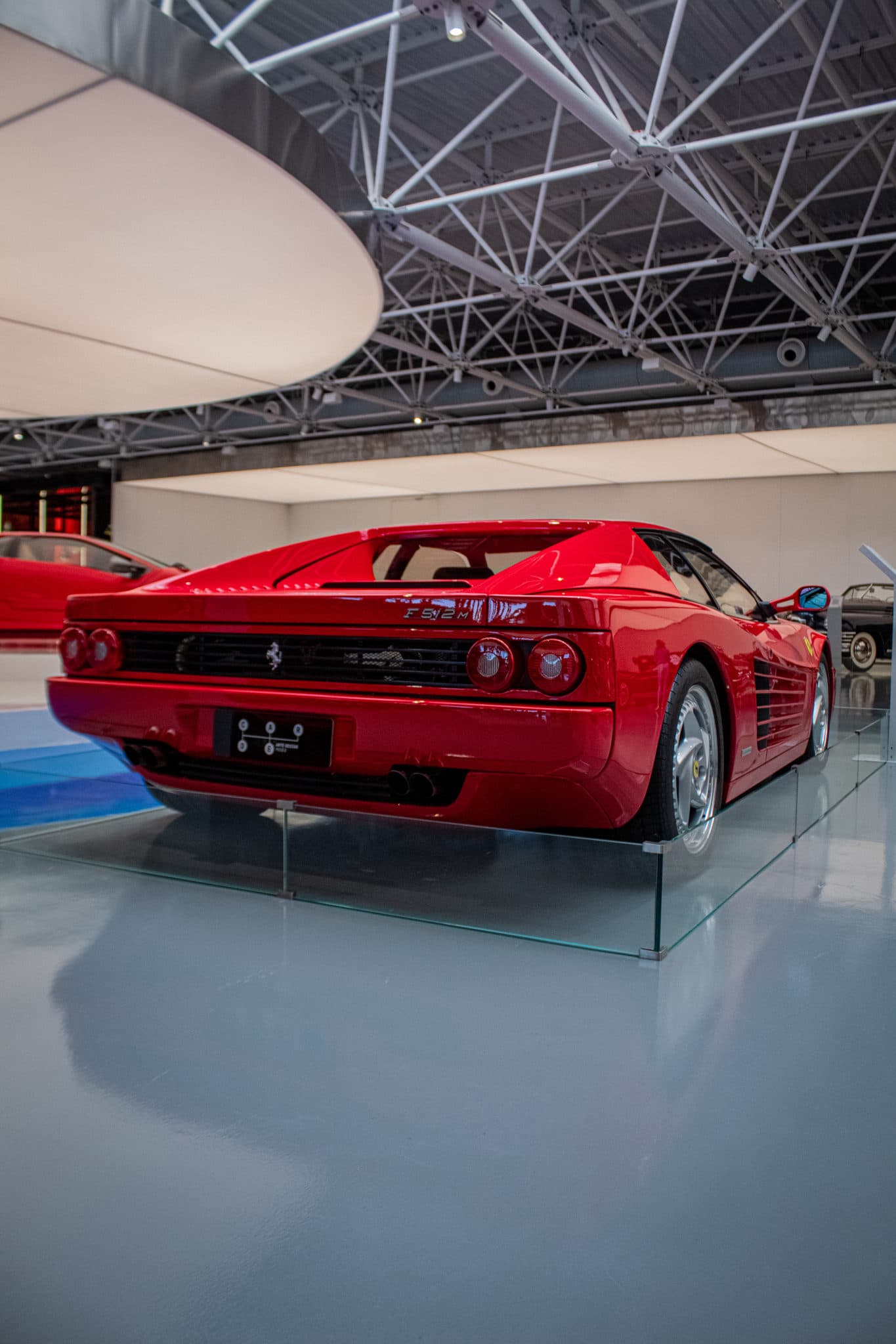 Quando o design fala mais alto que o ruído — Ferrari & Maserati em frame.