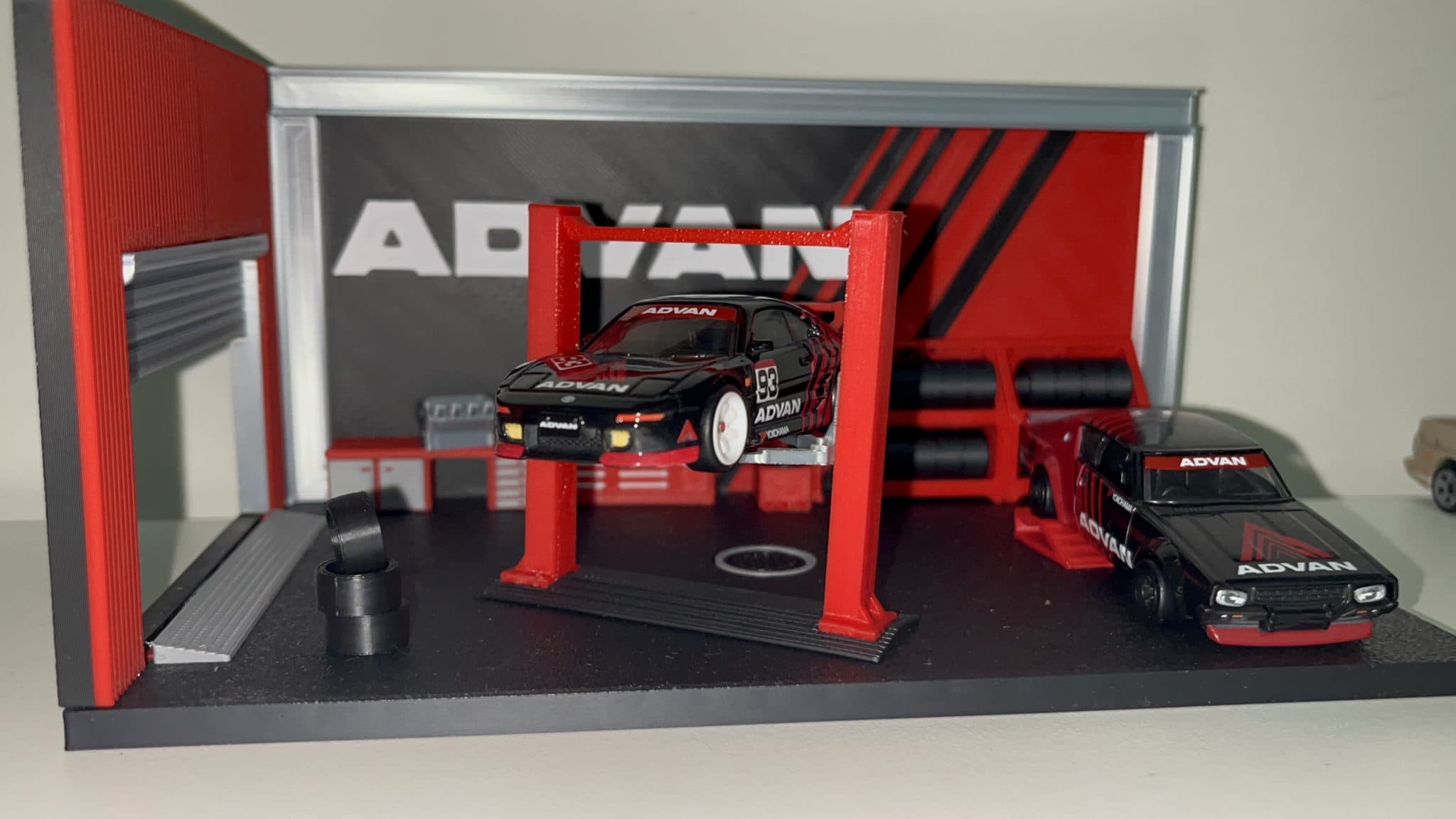 1/64 Diecast Advan KIT
